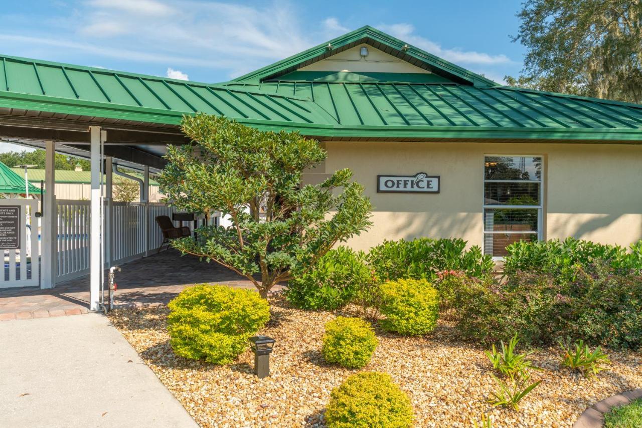Red Oaks Bushnell Exterior foto